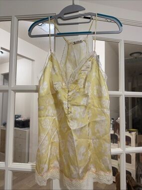 Free people xs Yellow Floral Lace-Trim Camisole Top